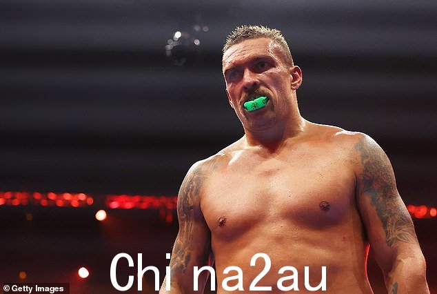乌西克在艰难的开局后必须深入挖掘,但在下半场比赛中表现强劲