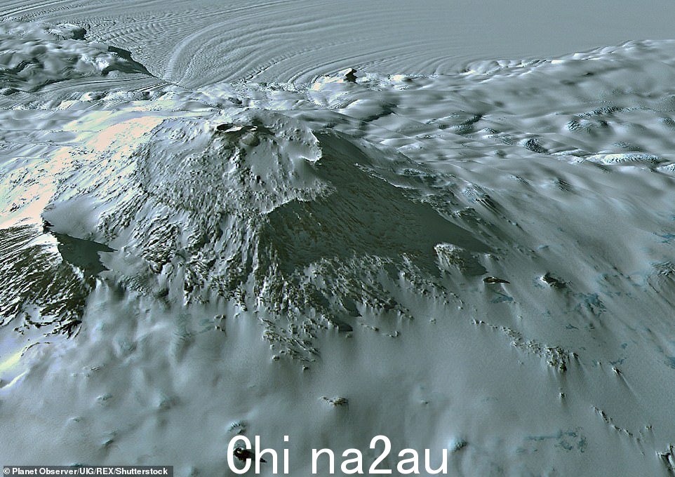 南极洲罗斯岛埃里伯斯火山的卫星视图