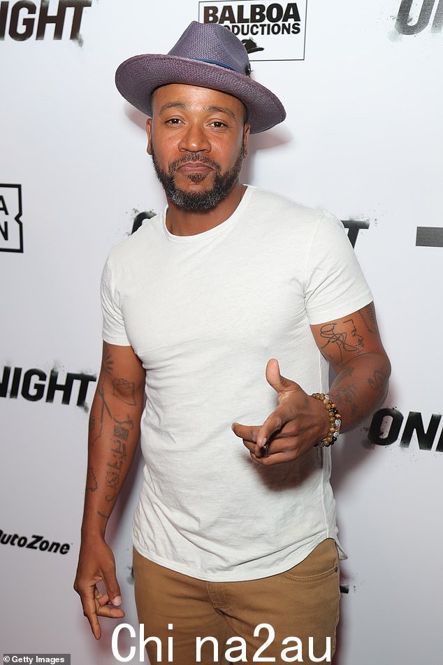 认识 K-Fed 的一年前,布兰妮于 2003 年与编舞家哥伦布·肖特 (Columbus Short) 度过了一段短暂而热烈的恋情