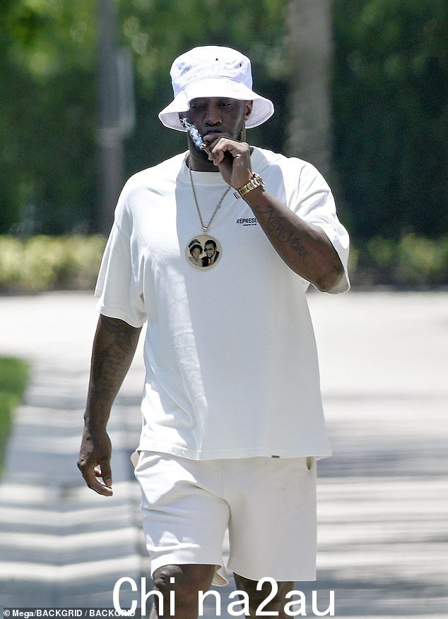 Diddy 和 Cassie 于 2007 年至 2018 年间约会,2006 年相识,当时她 19 岁,他 37 岁