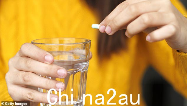 据估计,针对长期疾病(例如高血压)开出的药物中,有三分之一到一半没有按照建议服用
