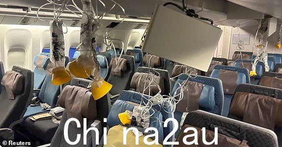 新加坡航空 SG321 航班在曼谷素万那普国际机场紧急降落后的内部照片泰国机场,2024 年 5 月 21 日。REUTERS/Stringer