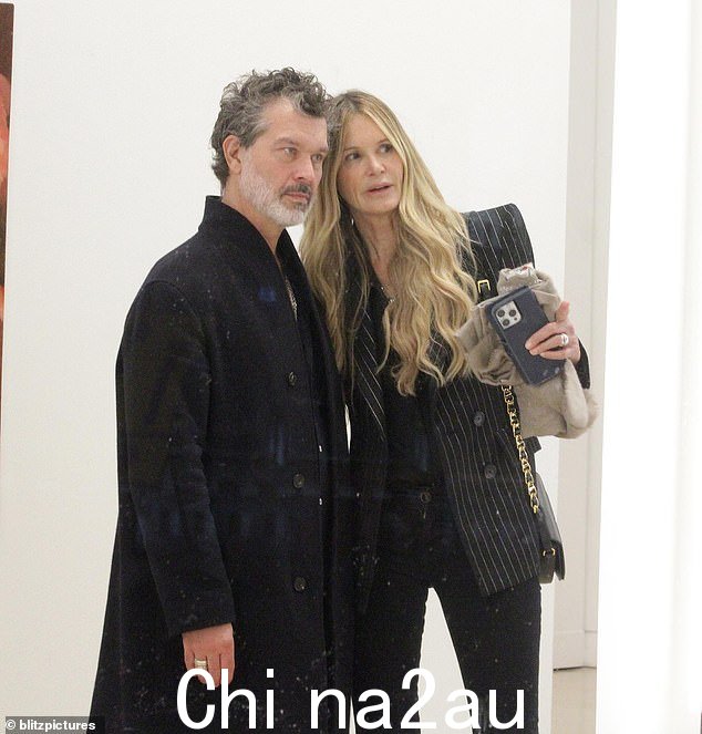 Doyle 已与澳大利亚超模 Elle Macpherson 交往一年多