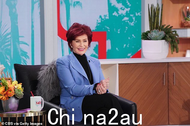 '这比我想象的要长,'莎伦在周二播出的奥斯本播客的新一集中说道;见于 2021 年 2 月
