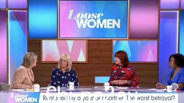 The Loose Women 小组正在讨论伴侣与年龄只有一半的人出轨时,露丝承认:“不,对我来说最糟糕的是如果他和同龄的人私奔”