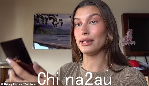 承认周二视频中缺席,海莉说:“我有一段时间没有制作这样的视频了。我很高兴能回来”