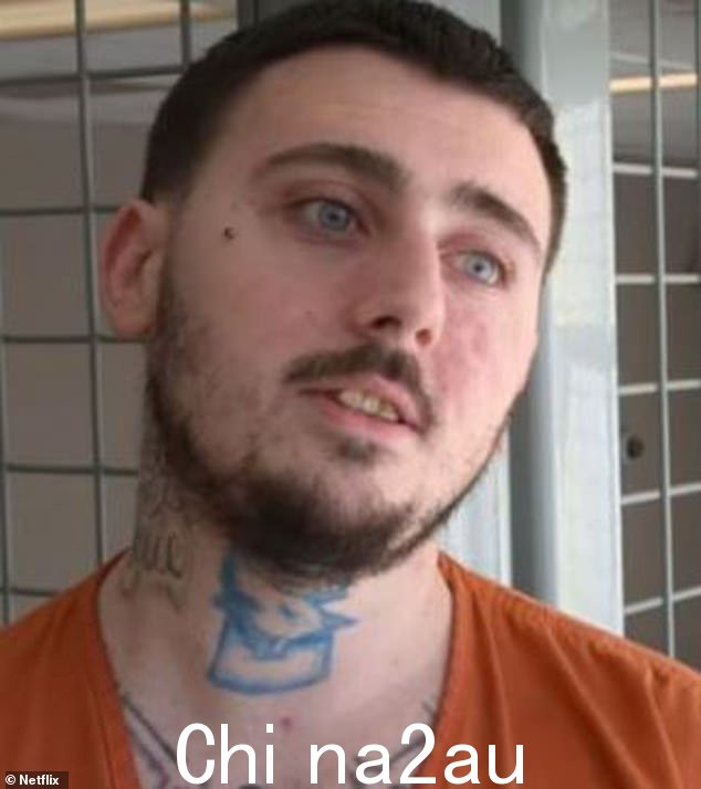 John McAllister,29 岁,拍摄于 Netflix 的 Unlocked
