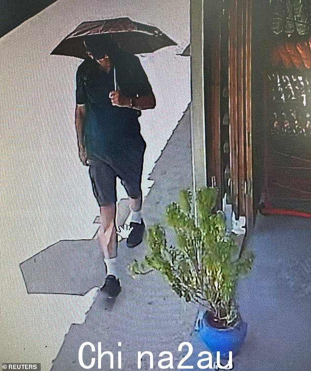 警方认为莫斯利博士在佩迪镇的闭路电视上出现,然后在锡米岛沿着一条向北行驶的小路走错了方向