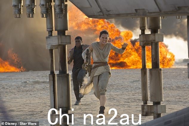 她补充道:“这是习得的行为,这只是我真正注意到的事情之一,因为它一次又一次地发生”(如图所示,《星球大战》)