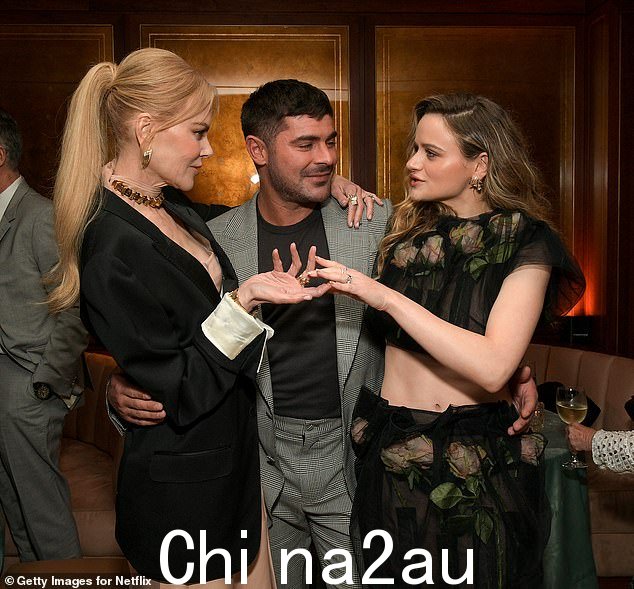 他们在狂欢期间享受了追赶的乐趣