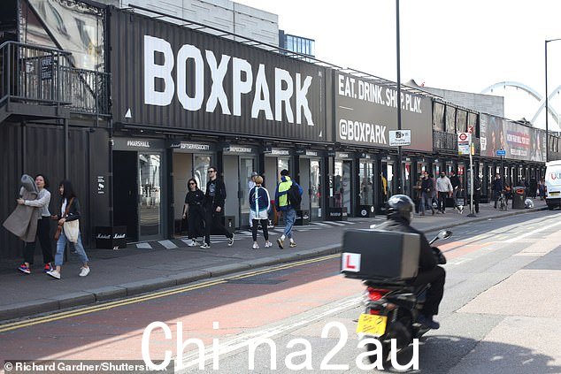 如图:肖尔迪奇的 Boxpark,这是 2019 年歌曲《伦敦男孩》中提到的 Big Smoke 的另一个区域