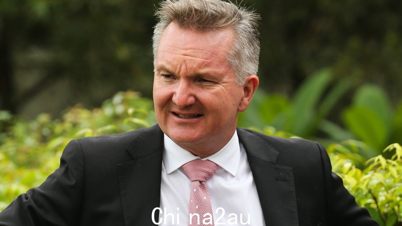 核能是一个 100 年的计划,与工党的 15 到 20 年的可再生能源计划不同