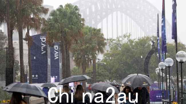悉尼将面临另一个潮湿的周末,澳大利亚东南部将被雨水淋湿。图片:NewsWire / Damian Shaw