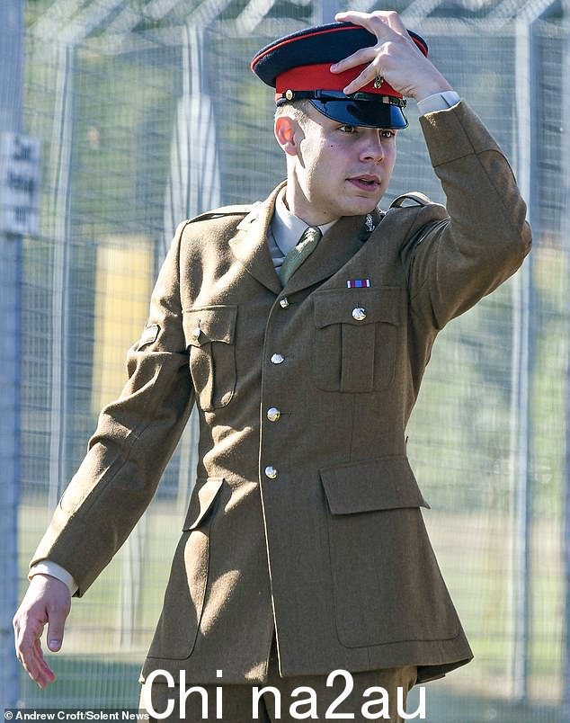 LCpl Whitt(如图)和 LCpl Rough 都多次就车祸向警方撒谎,并声称他们的汽车在安全气囊上发现 DNA 之前就被偷了