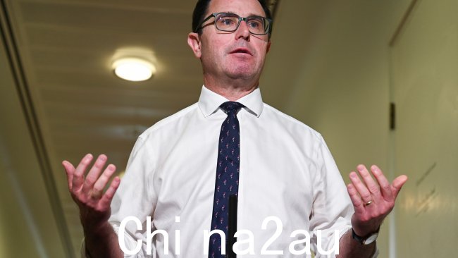 国家党领袖 David Littleproud 周二宣布,联盟党将提出电子烟的“严格监管模式”。图片:NewsWire/Martin Ollman