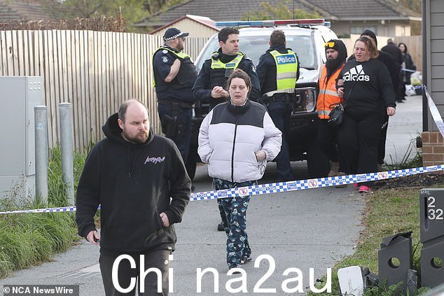 警方表示,他们尚未排除死亡可能与药物过量有关