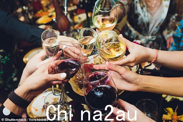 世界卫生组织 (WHO) 发布的数据显示,2016 年,英国和北爱尔兰有 29.8% 的人报告“严重间歇性饮酒”