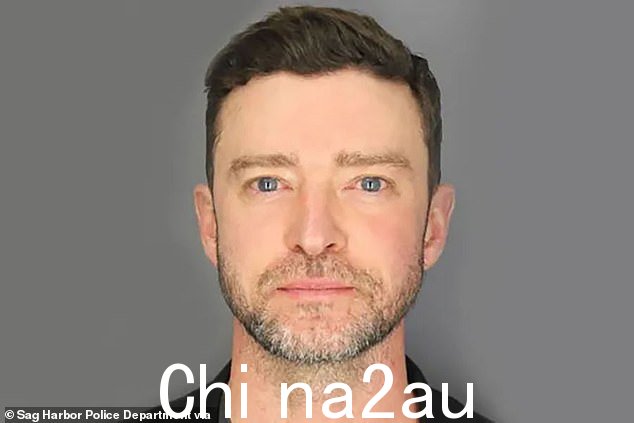 贾斯汀·汀布莱克 (Justin Timberlake) 上周酒后驾车被捕前,酒店的一名调酒师打破了沉默 - 这位歌手,43 岁,照片中是他的大头照