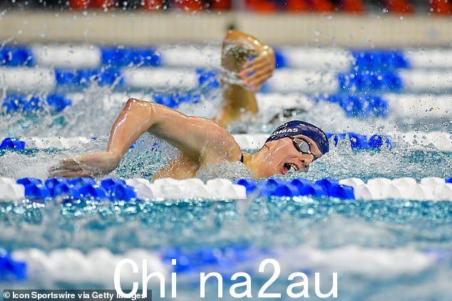 宾夕法尼亚大学游泳运动员 Lia Thomas 参加 2022 年 200 米自由泳决赛