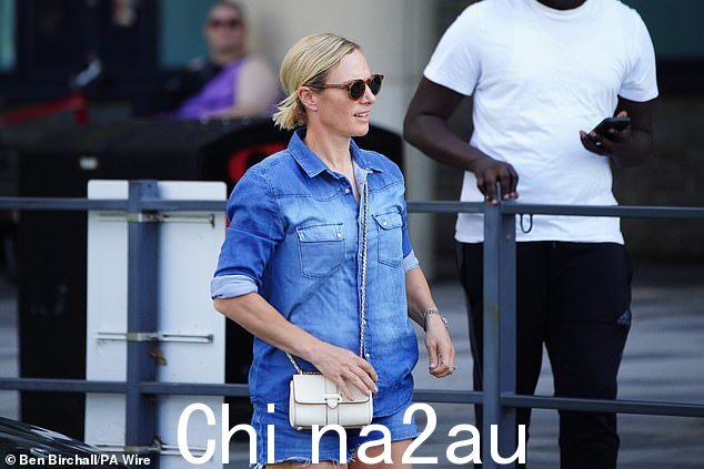 安妮公主的女儿 Zara Tindall 将于周二抵达 Southmead 医院看望她