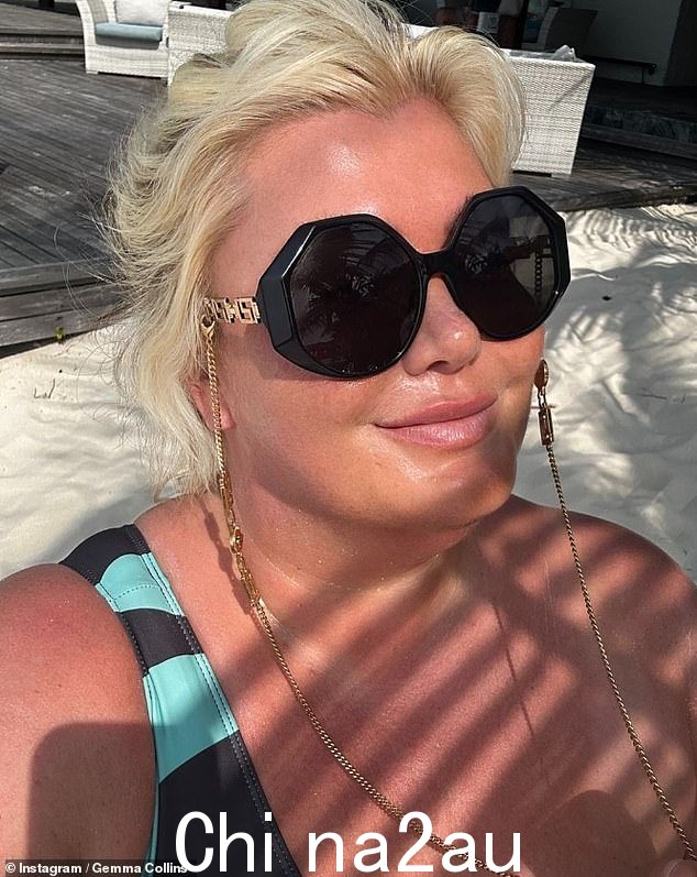 TOWIE 明星承认她在失禁漏水后去洗手间并“看到水”后“泪流满面”并担心自己“会死””课程=