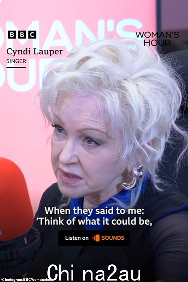 Cyndi Lauper 透露,她最初尝试唱由作曲家写的歌词,但效果很糟糕,因此她将歌词改为《Girls Just Want To Have Fun》。