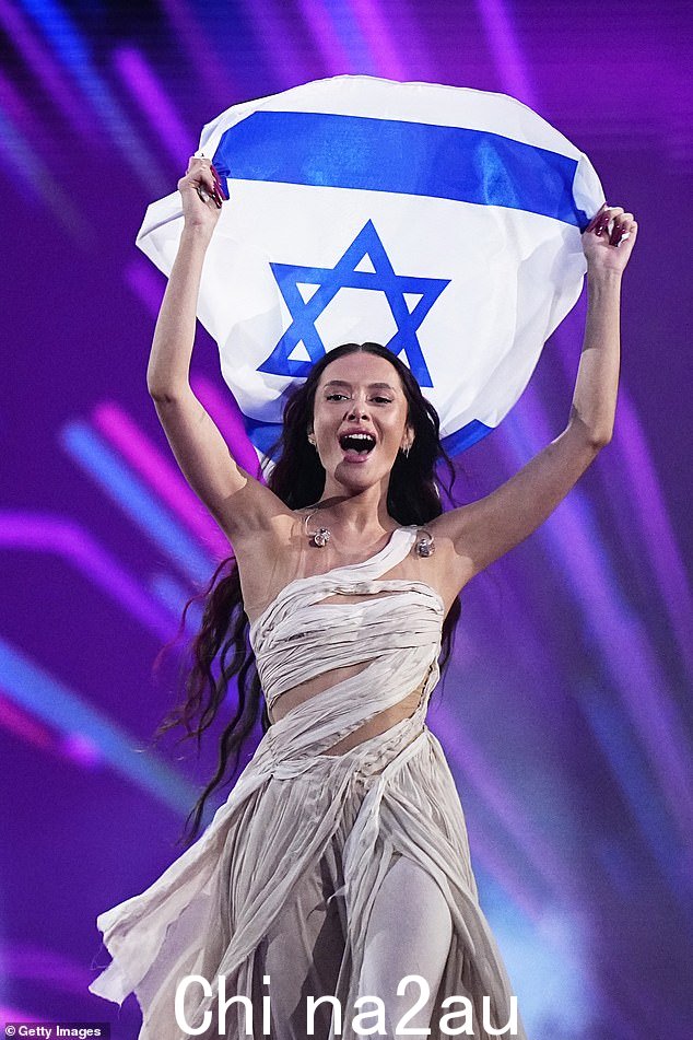 来自以色列的 Eden Golan 于 5 月 11 日在 2024 年欧洲歌唱大赛开幕式上登台