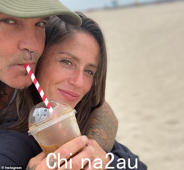 Crazy Town 主唱 Shifty Shellshock 不幸去世几天后,他的前任 Soleil Moon Frye 向这位歌手表达了感人的敬意