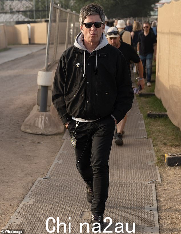 Noel Gallagher,57 岁,攻击格拉斯顿伯里音乐节的“美德信号”表演,批评他们“挥舞旗帜”而不是专注于音乐” class=