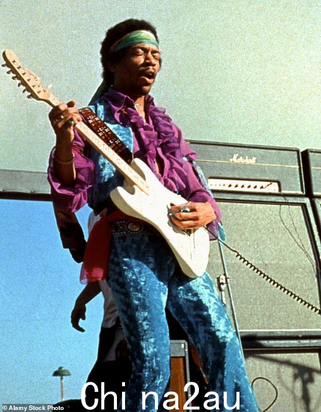 Hendrix 的职业生涯从 1966 年开始持续了四年,巩固了他作为伟大吉他手之一的地位