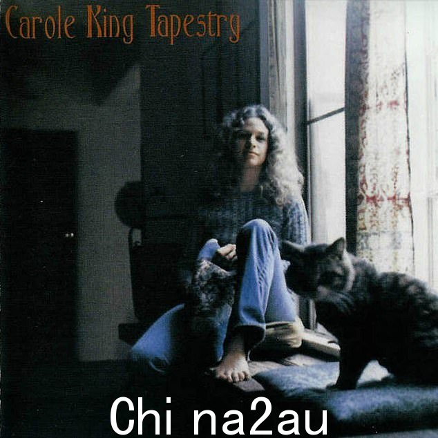 如果斯威夫特希望凭借她的经典专辑 Tapestry 打破 Carole King 连续 15 周排名第一的纪录,那么她还有几周的时间
