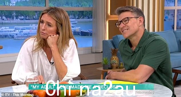 Cat Deeley 详细介绍了她在 20 多岁时与痤疮的斗争(与《This Morning》联合主持人 Ben Shephard 在周二的节目中合影)