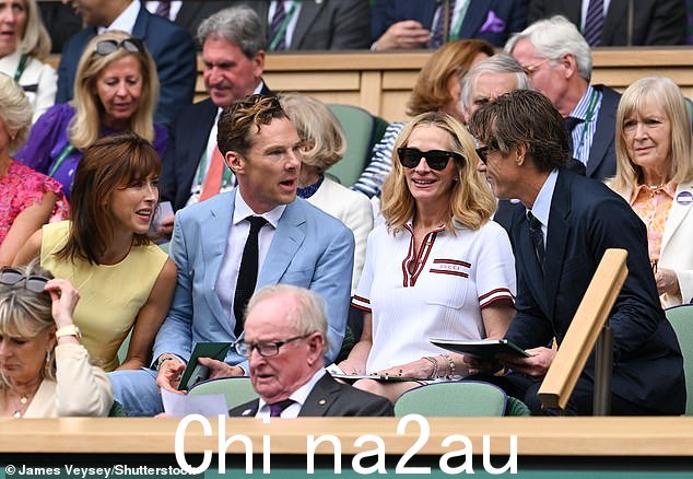 他们和演员 Bened 聊天ict Cumberbatch 和他的妻子 Sophie Hunter