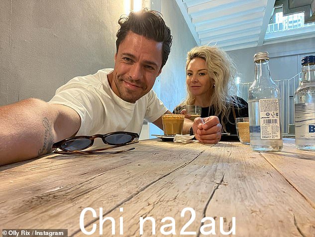 Olly 与女友 Natasha Fagri 分居一个类似时间