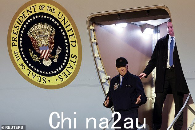 总统在上个月的灾难性辩论表现后一直无法改变叙述,导致他结结巴巴并冻结