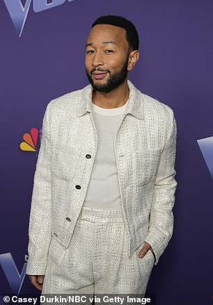 John Legend 45,在社交媒体平台上分享了他的想法,写道:“乔·拜登主持了我一生中最重要的第一个任期”