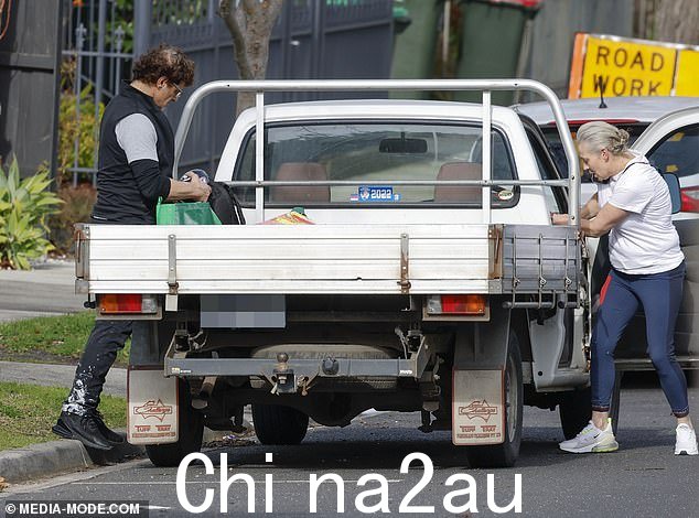 邻居声称 Vince Colosimo 自 5 月以来一直断断续续地住在 Caulfield North 的房产中