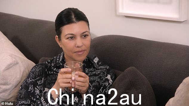 Kim 补充道,“你必须先经历这一切,然后我就会这么做,”正如考特尼所说,“现在你明白我为什么想要你了大家都来参与吧'