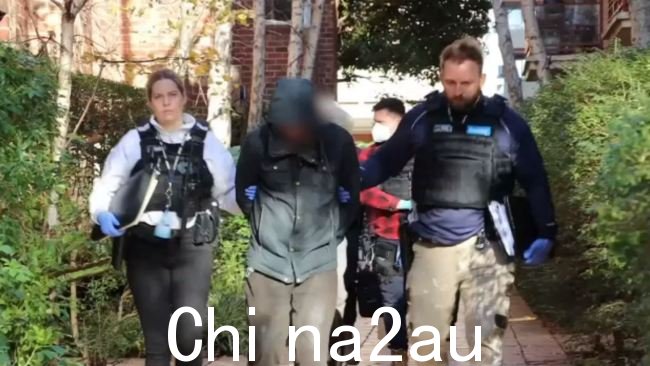 菲利普港警方在过去一年中因毒品相关犯罪逮捕了近 350 人。图片:维多利亚警察局