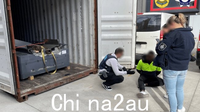 一名温斯顿山男子被指控犯有试图持有商业数量的非法进口边境管制药物的计数 图片:AFP/ABF