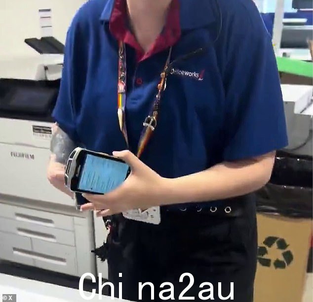 Officeworks 经理在三月份拒绝为一名犹太男子提供服务,因为他想层压一篇提及以色列且她是“亲巴勒斯坦”的文章