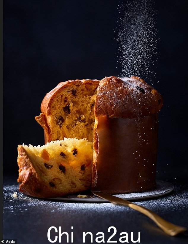 对于甜食,有阿斯达的 Exceptional Panettone。采用传统方法,采用经过 50 多年培育的母面团,将葡萄干和蜜饯填入 Exceptional Panettone,烘烤后质地极其柔软,令人愉悦的精致香气