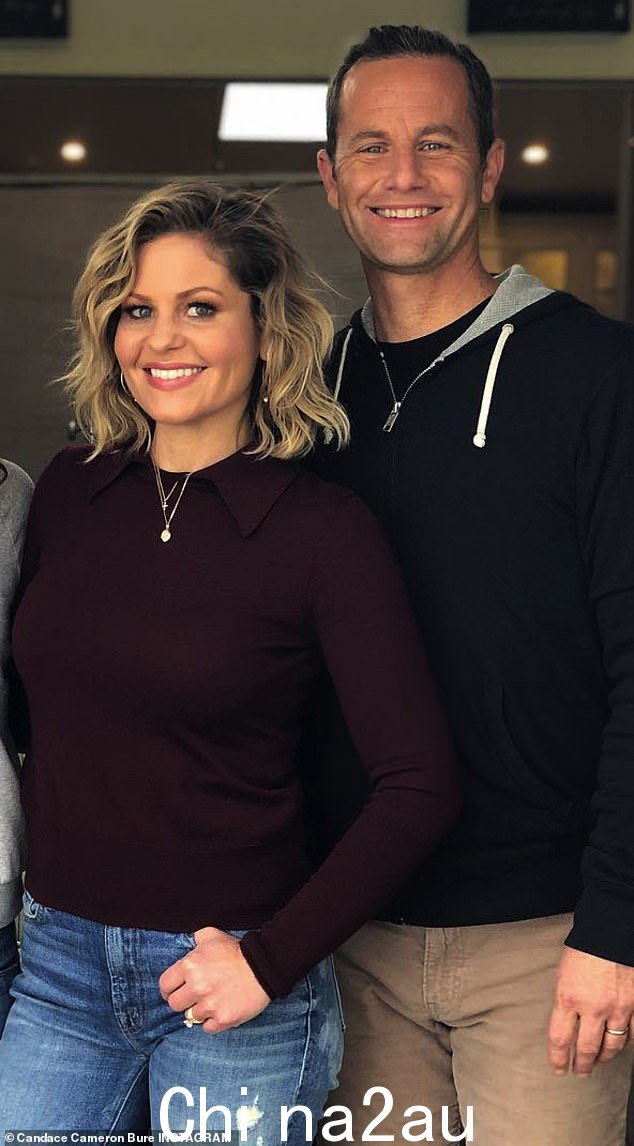 Candace Cameron Bure,48 岁和兄弟 Kirk Cameron,53 岁,摄于 2018 年