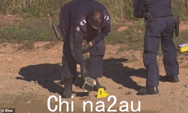 警方搜查了距她家约 14 公里的 Buninyong 以南一处房产的水坝,发现了墨菲女士的手机,案件取得了突破