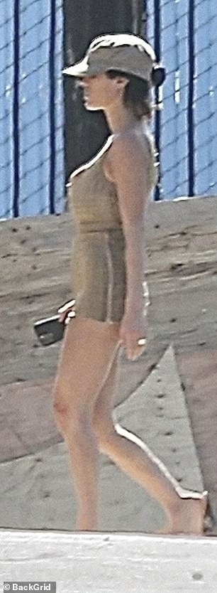 Bianca 的裙子没有任何回旋余地