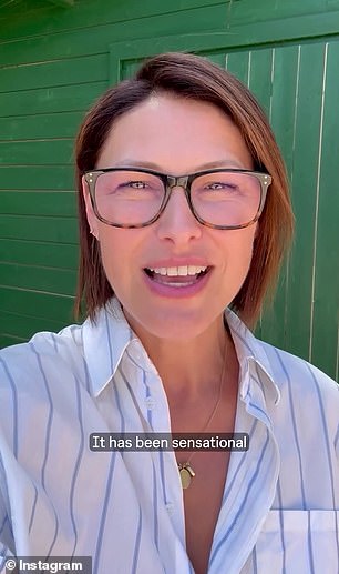 广播员艾玛·威利斯说“过去几周观看你的表演真是太棒了”