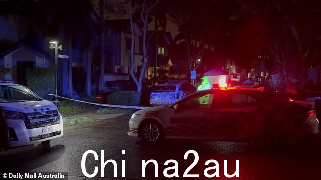 周二晚上发生可怕的发现后,警方封锁了街道