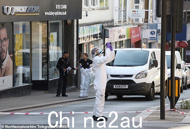 在酒店外看到法医人员