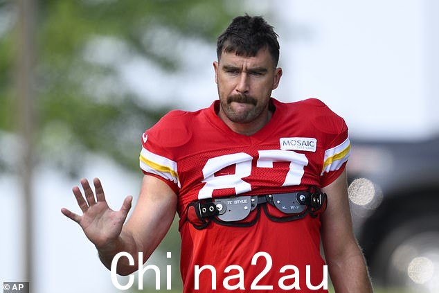 凯尔斯目前正在营地为酋长队即将到来的 NFL 赛季做准备