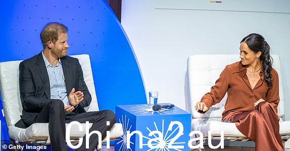 哥伦比亚波哥大 - 8 月 15 日:苏塞克斯公爵哈里王子2024 年 8 月 15 日,苏塞克斯公爵夫人梅根在哥伦比亚波哥大访问哥伦比亚期间,在 EAN 大学的讲台上发表讲话。 (迭戈·奎瓦斯/盖蒂图片社摄)